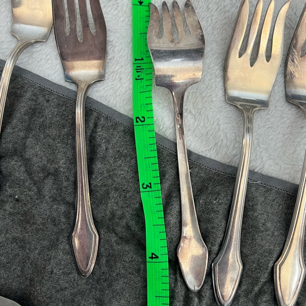 Alvin 1916 Long Life plated Molly Stark Salad Fork (1 each) - Picture 2 of 6